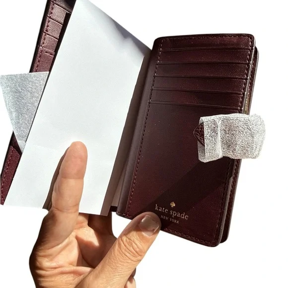 Kate Spade Maroon Floral Bifold Wallet (NWOT) - Picture 6 of 6